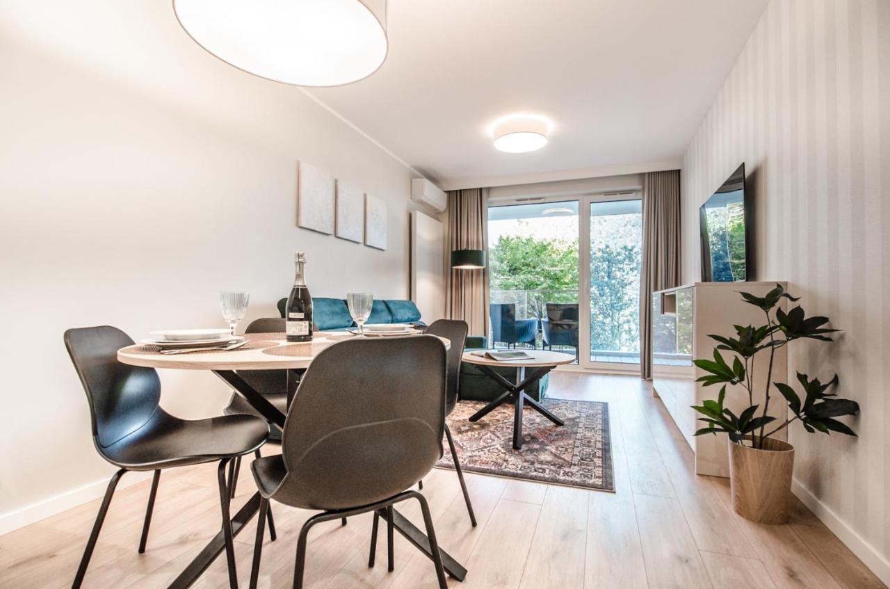 Whiteblue Apartment *
